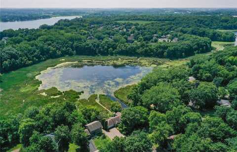 2755 Halstead Lane, Mound, MN 55364