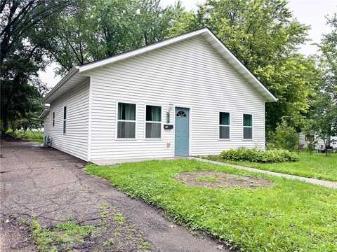 518 W Maple Avenue, Fergus Falls, MN 56537