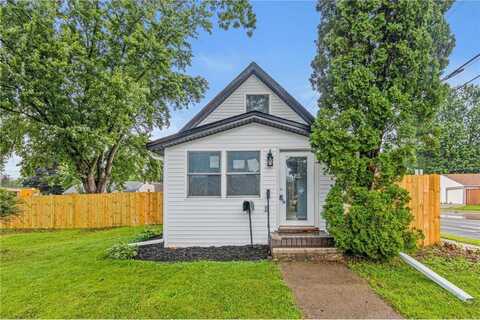 2017 4th Street E, Saint Paul, MN 55119