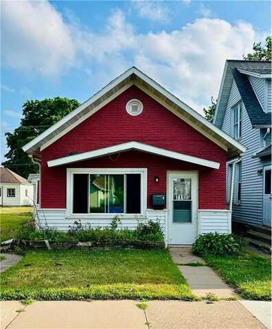 711 E 5th Street, Winona, MN 55987