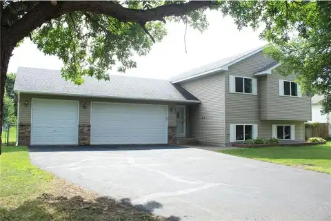 1432 Zachary Street S, Cambridge, MN 55008