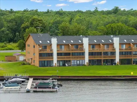 10490 US Highway 169, Garrison, MN 56450