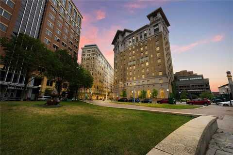 350 Saint Peter Street, Saint Paul, MN 55102