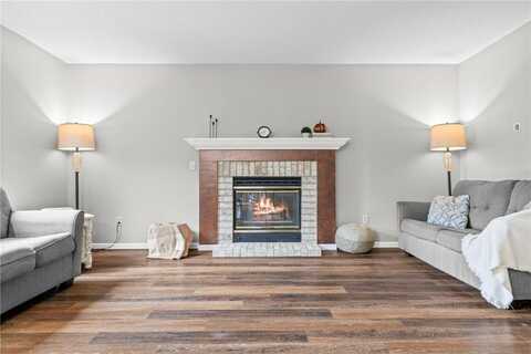 15025 48th Avenue N, Plymouth, MN 55446