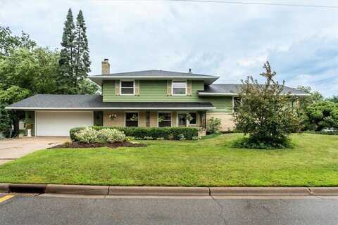 269 Bernard Street W, West Saint Paul, MN 55118