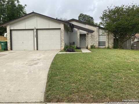 12123 STEVENS CT, Live Oak, TX 78233