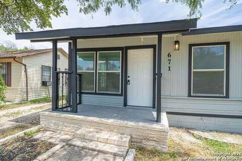 671 Kendalia, San Antonio, TX 78221