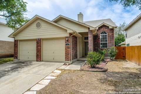 9 Pembroke Ct, San Antonio, TX 78240