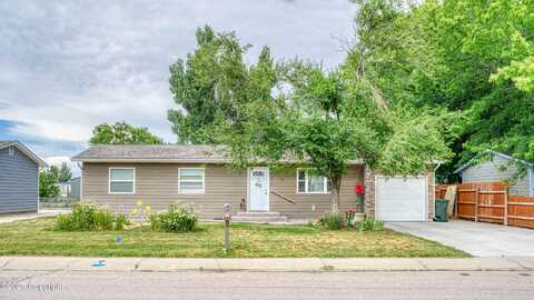 1616 Cimarron Dr -, Gillette, WY 82716