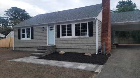 62 Teal Circle, West Dennis, MA 02670
