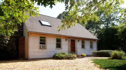 64 Cranes Lane, Brewster, MA 02631