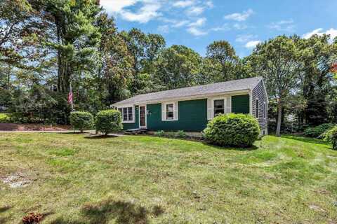 119 Scituate Road, Mashpee, MA 02649