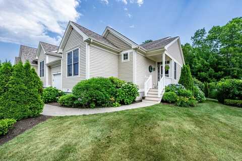 72 Grey Hawk Drive, Mashpee, MA 02649