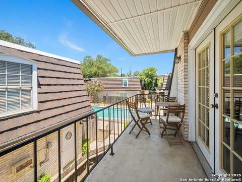 8058 Broadway, San Antonio, TX 78209