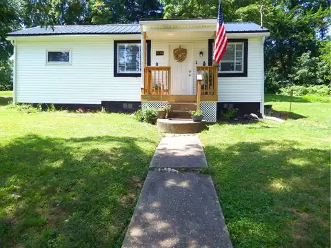 1436 Saint John Street, Zanesville, OH 43701