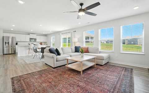 530 Hemingway Avenue, Lithopolis, OH 43136