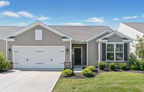 220 Woodland Sky Drive, Pataskala, OH 43062