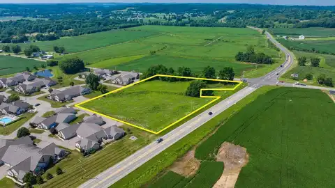 1650 Richvale Road, Zanesville, OH 43701