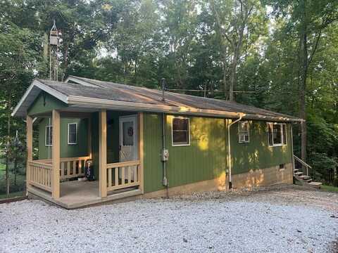 24975 Coshocton Road, Howard, OH 43028