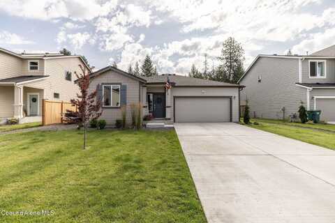 797 E Burdock Loop, Hayden, ID 83835