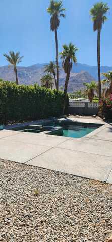 2272 N Starr Road, Palm Springs, CA 92262