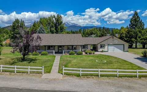 902 Meadow Valley Drive, Mount Shasta, CA 96067