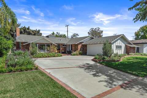 12724 Foster Road, Rossmoor, CA 90720