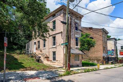 677 State Avenue, Cincinnati, OH 45204