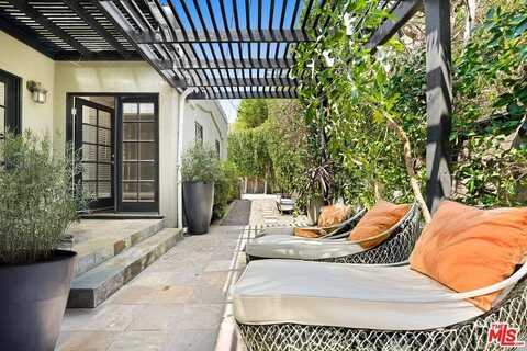 855 N Sweetzer Ave, West Hollywood, CA 90069