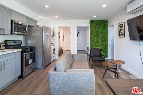 1875 W 20th St, Los Angeles, CA 90007