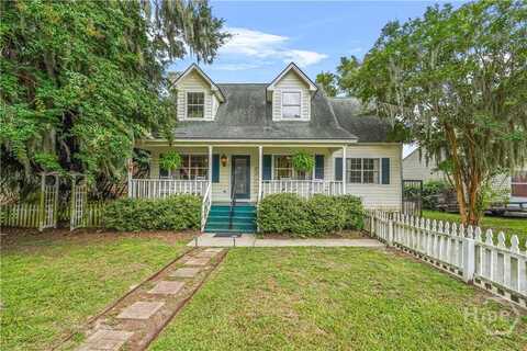 517 Pointe South Drive, Savannah, GA 31410