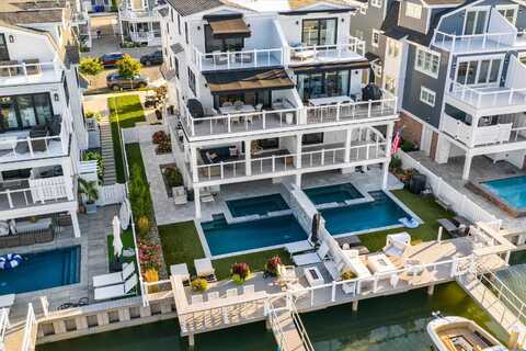 435 20th, Avalon, NJ 08202