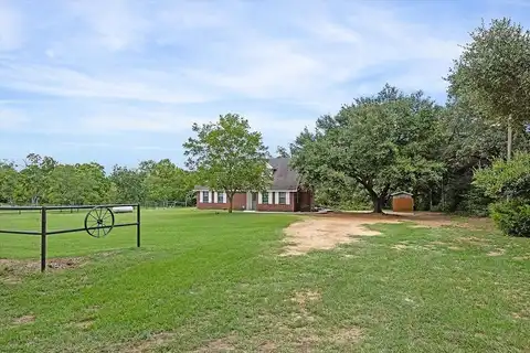 8950 Gosler Road, Sealy, TX 77474