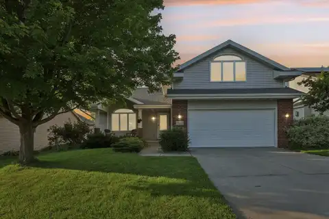 9810 Talons Way, Verona, WI 53593