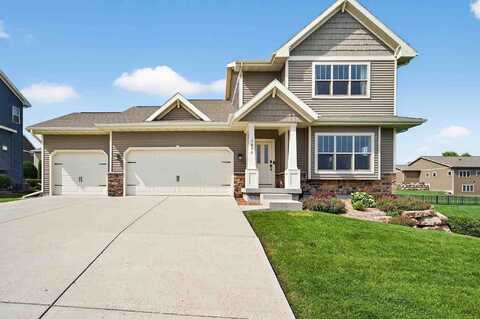 1816 Three Wood Drive, Mount Horeb, WI 53572