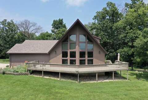 4800 Cub Hollow Road, Gratiot, WI 53541