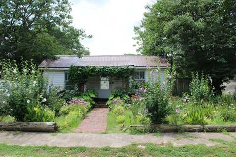 311 W 11th Street, Caruthersville, MO 63830