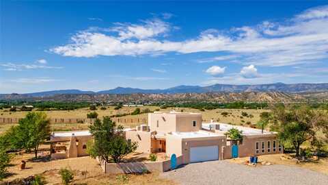 91 Private Dr 1613B, Medanales, NM 87548