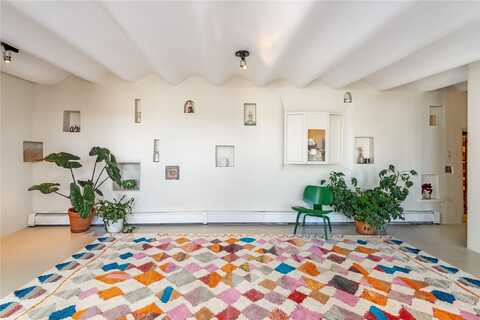 415 Camino Delora, Santa Fe, NM 87505