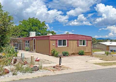 1276 Cheyenne Street, Los Alamos, NM 87544