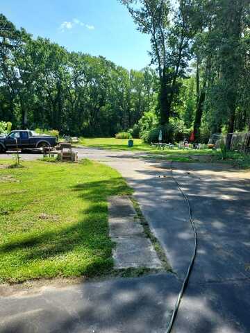 2277 WAINHOUSE RD, BELLE HAVEN, VA 23306