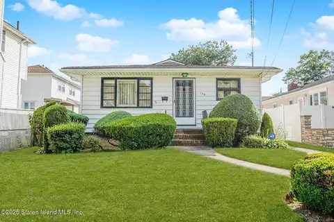 108 Adams Avenue, Staten Island, NY 10306