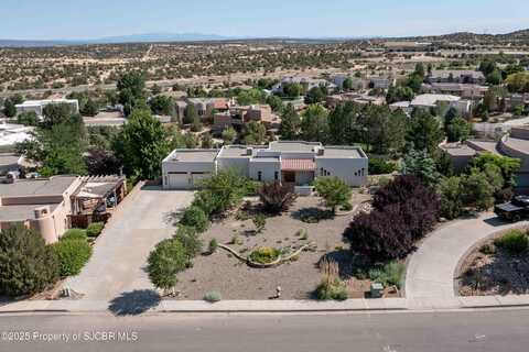 400 CANYON VIEW Drive, Farmington, NM 87401