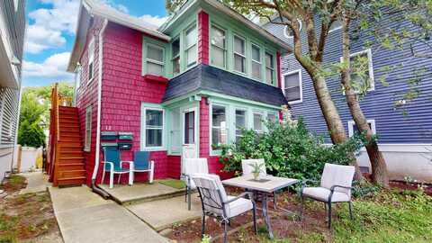 12 Walton Pl, Ocean City, NJ 08226