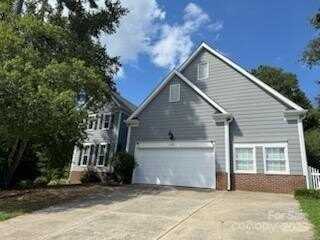 6300 Hawkwood Lane, Charlotte, NC 28277