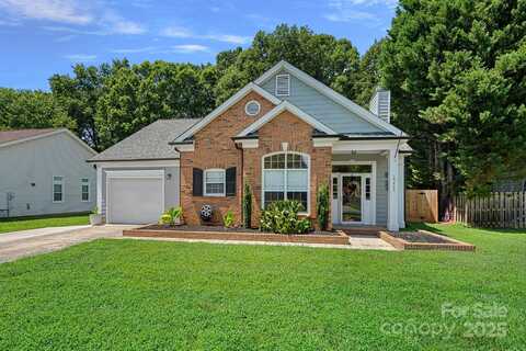 10415 Danesway Lane, Cornelius, NC 28031