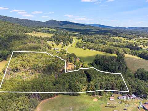 211 Luckadoo Road, Bostic, NC 28018