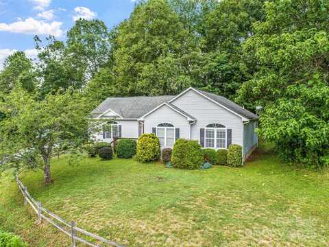 161 Blue Rock Road, Burnsville, NC 28714