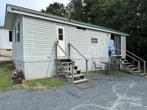 109 Hummingbird Circle, New London, NC 28127