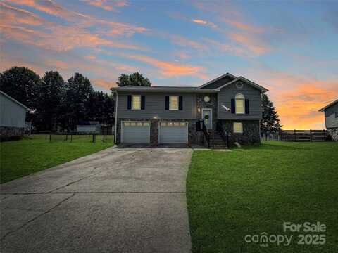 1443 Baton School Road, Granite Falls, NC 28630